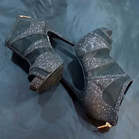 BRAND NEW GUESS WOMEN'S SEXY LACE GLITTER OPEN TOE ZIPPER HIGH HEEL SHOES - Picture 5 of 13